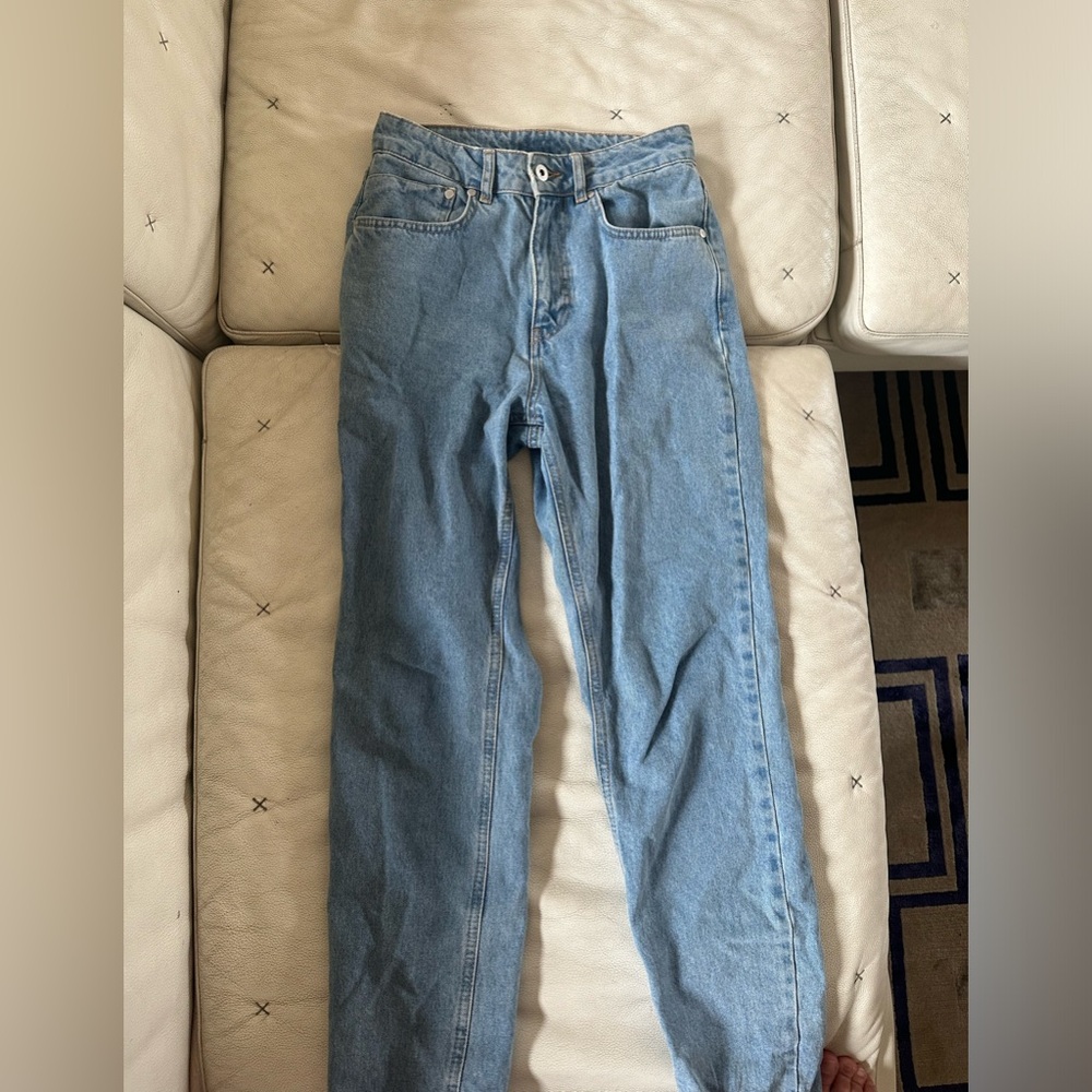 ragged ripped butt jeans